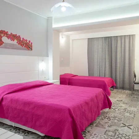 Byron Apartment *