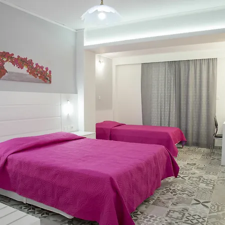 Byron Apartment *