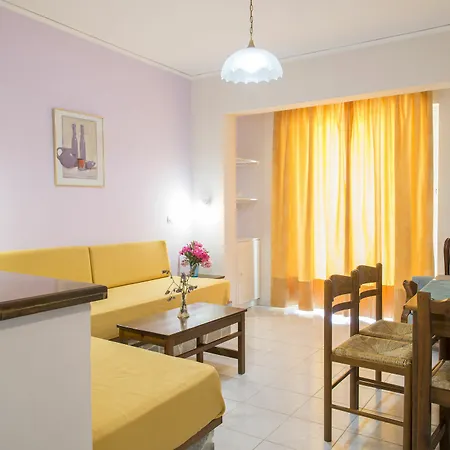 Byron Apartment